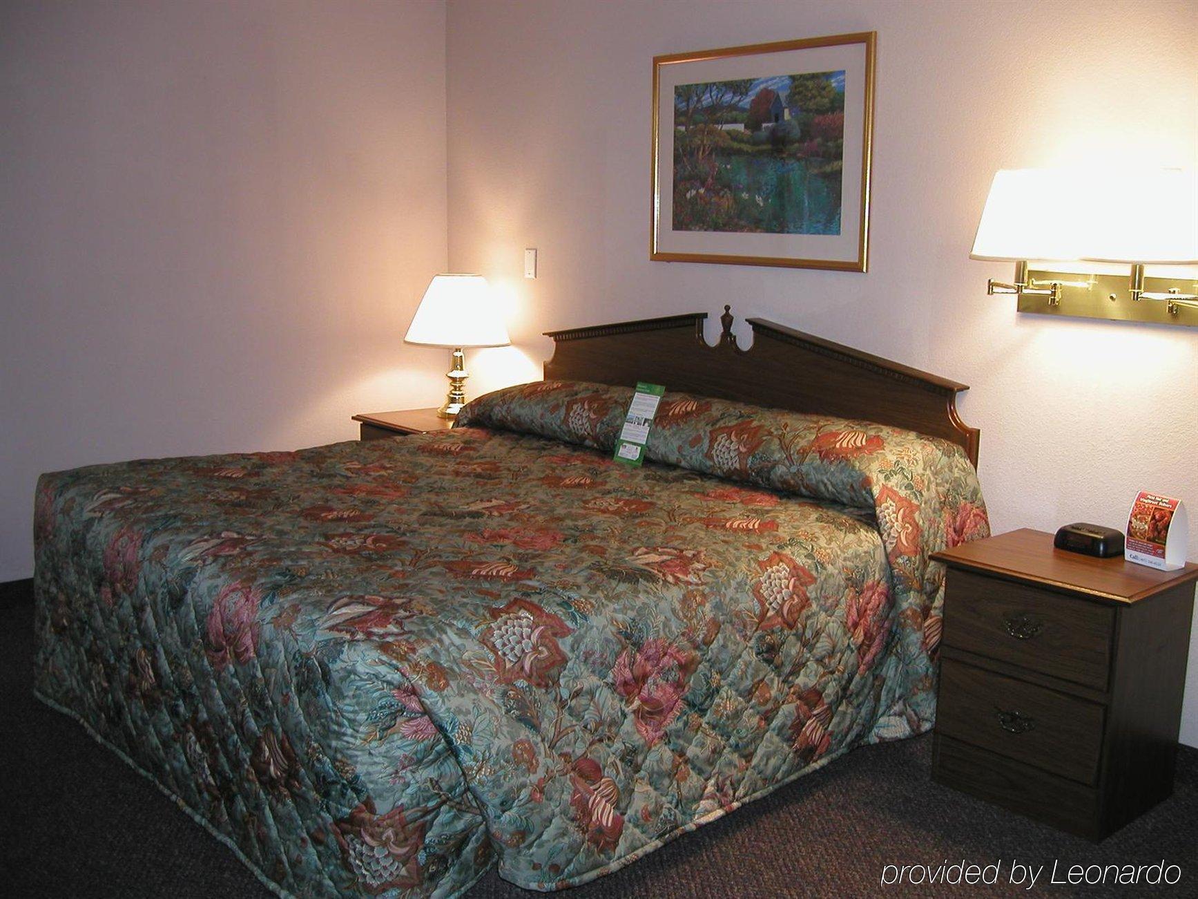 Intown Suites Extended Stay Marietta Ga - Town Center เคนเนซอร์ ภายนอก รูปภาพ